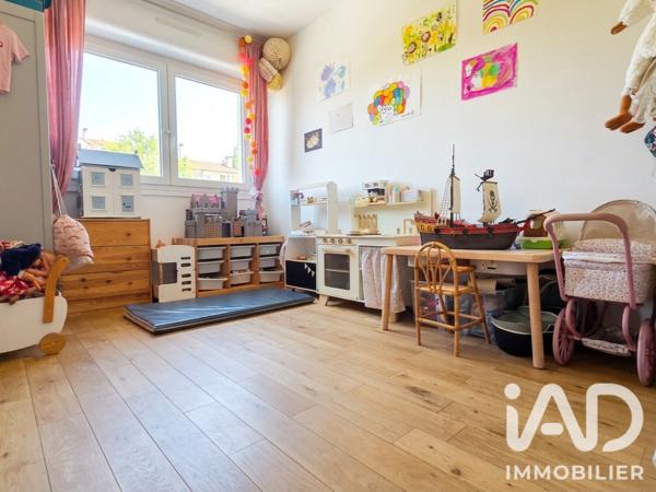 Appartement à vendre 4 pièces 84,52 m² Le Plessis-Robinson