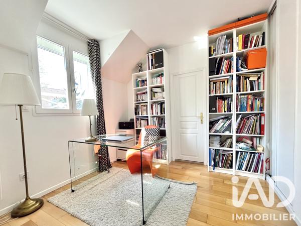 Maison à vendre 8 pièces 177 m² Saint-Germain-en-Laye