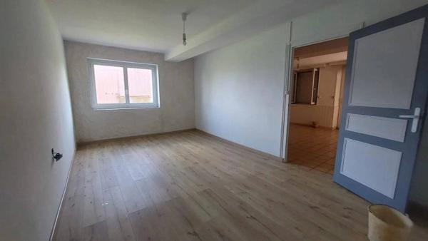 Longère de deux logements