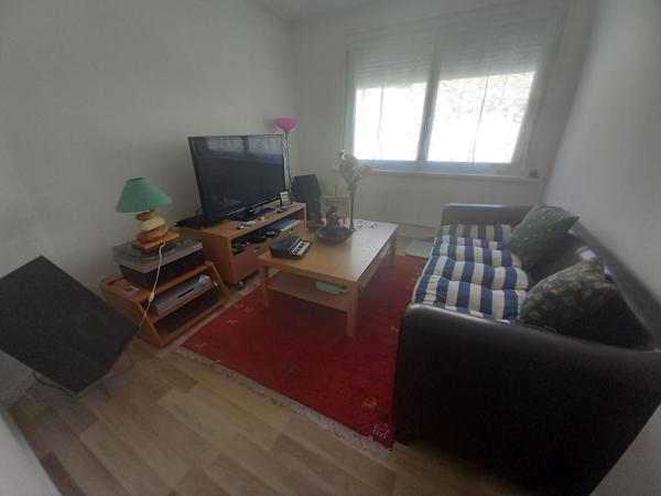 Duplex
                                                                                                                                                                                                                                                                                                                        5 pièce(s)                                                                                                                                                                                                          4 chambre(s)                                                                                                                                                                                                          102.23  m²