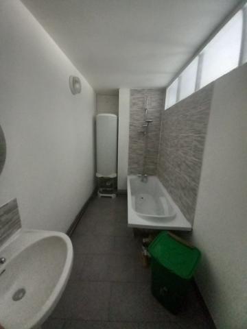 Duplex
                                                                                                                                                                                                                                                                                                                        5 pièce(s)                                                                                                                                                                                                          4 chambre(s)                                                                                                                                                                                                          102.23  m²