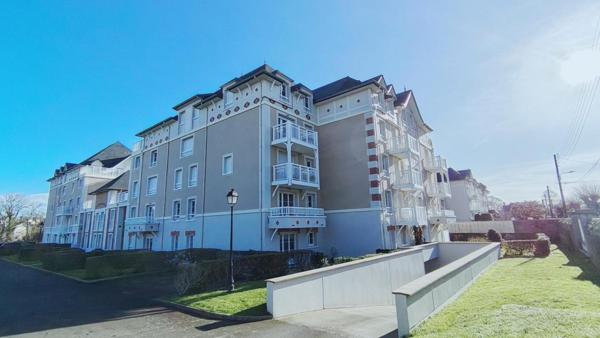 DINARD quartier du COSEC et proche de la voie verte