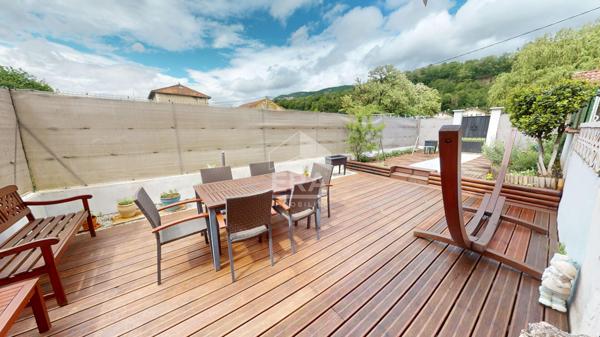 Maison Sault Brenaz 6 pièce(s) 110 m2