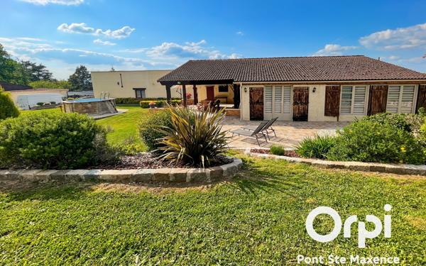 Maison à vendre    4 pièces • 218 m2 Pontpoint