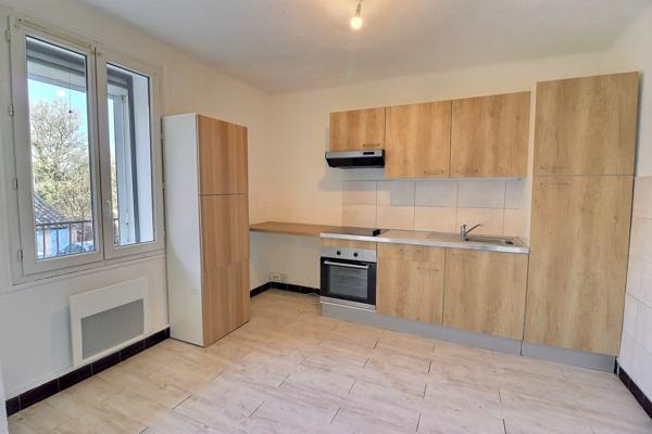 A VENDRE Entraigues-sur-la-sorgue Appartement 3 pièce(s)
