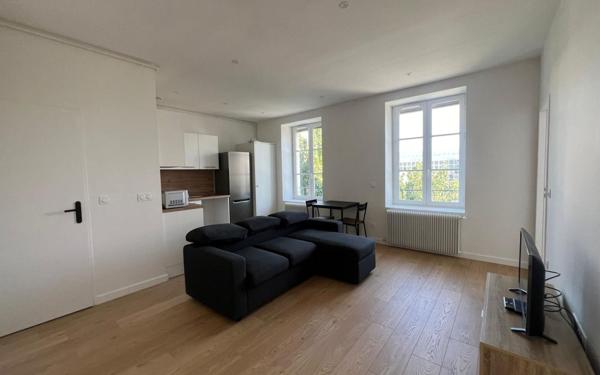 Appartement à louer    3 pièces • 54,38 m2 Saint-Étienne