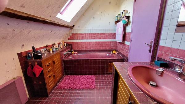 À vendre - Maison traditionnelle, 6 pièces située à Saint-Laurent-Nouan (41220)