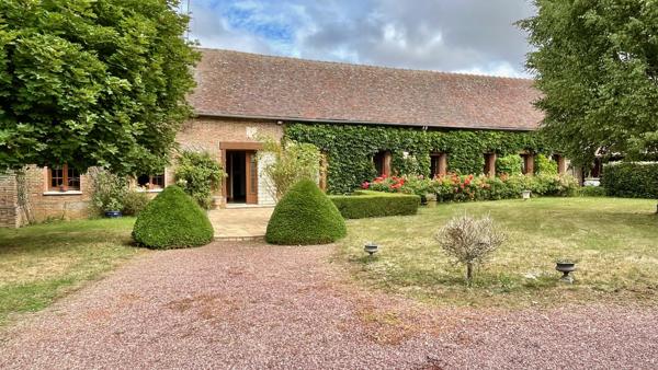 Maison
                                                                                                                                                                                                                                                                                                                        4 pièce(s)                                                                                                                                                                                                          3 chambre(s)                                                                                                                                                                                                          153  m²