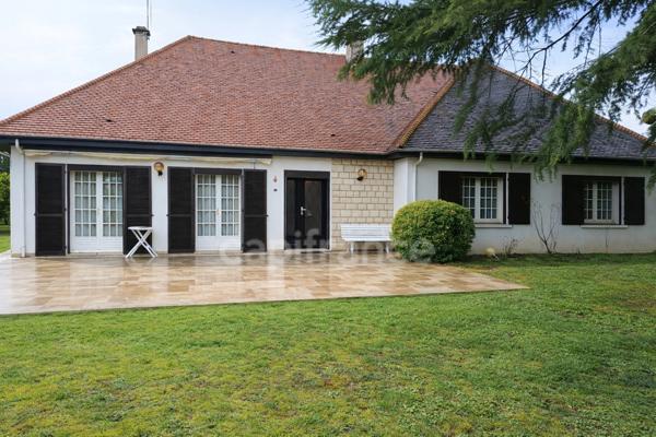 Charmante propriété au calme et proche commodités