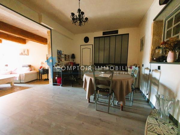 Maison
                                                                                                                                                                                                                                                                                                                        7 pièce(s)                                                                                                                                                                                                          5 chambre(s)                                                                                                                                                                                                          212  m²