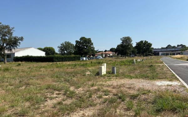 Terrain à vendre    Vielle-Saint-Girons