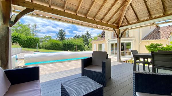 MAISON TYPE 7 - VOUNEUIL SOUS BIARD Vouneuil-sous-Biard (86580)