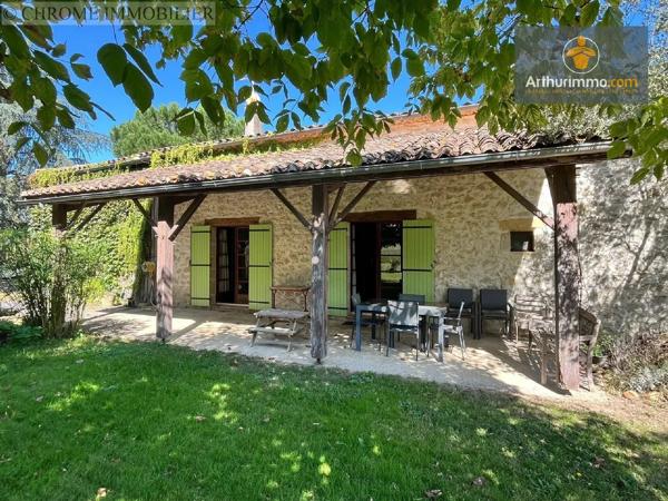 Vente                                                      Maison
                        
                     8 pièces                      239 m2                     à Monségur