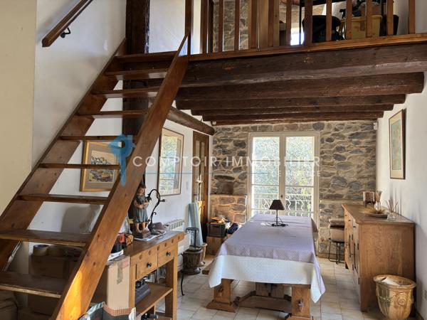 Maison de village
                                                                                                                                                                                                                                                                                                                        4 pièce(s)                                                                                                                                                                                                          3 chambre(s)                                                                                                                                                                                                          120  m²