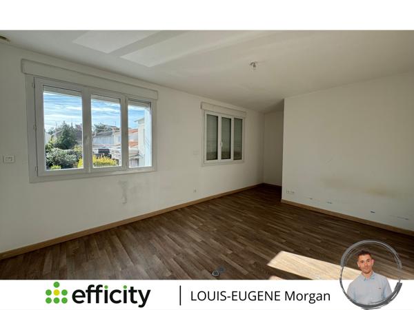 Immeuble 20 pièces - 553 m²