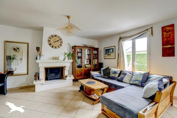 Maison à vendre |  Saint-Sulpice-la-Pointe |  6 pièces | 140 m²