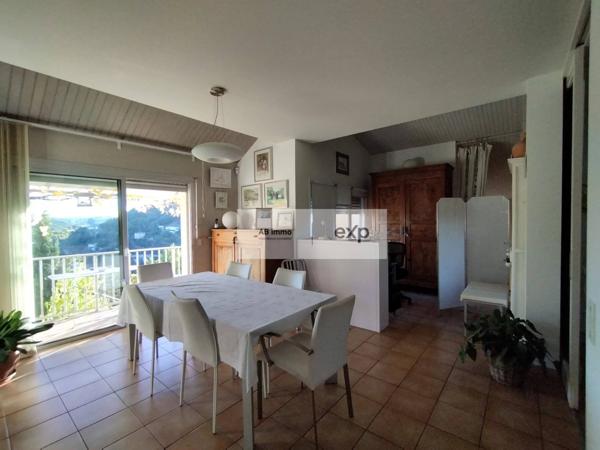 Cahors — Villa d’architecte avec piscine à débordement