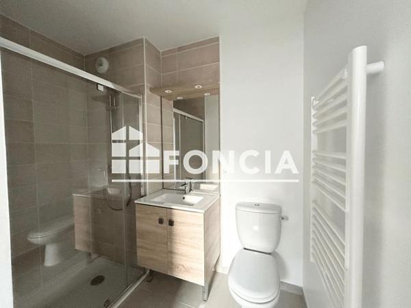 Location Appartement 4 pièces 80.68 m² - 7 RUE ANNE FRANCK Floirac 33270