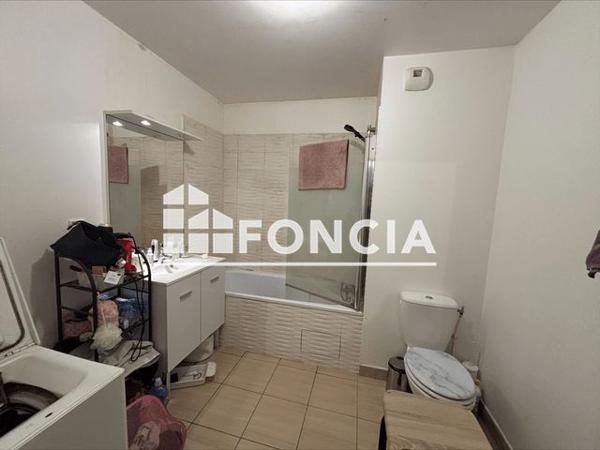 Location Appartement 2 pièces 39.74 m² - RESIDENCE CASTEL ST CYR St Cyr Sur Loire 37540