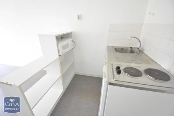 Appartement à louer 1 pièce 24.43m² Le Mans (72000)