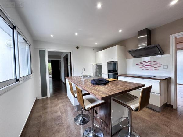 Maison à vendre à Vannes dans le Morbihan (56000), ref : 56003-1404