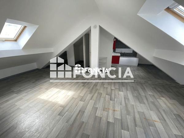 Location Appartement 3 pièces 31.8 m² - 16 RUE REVEREND PERE DE FOUCAULT Lourdes 65100