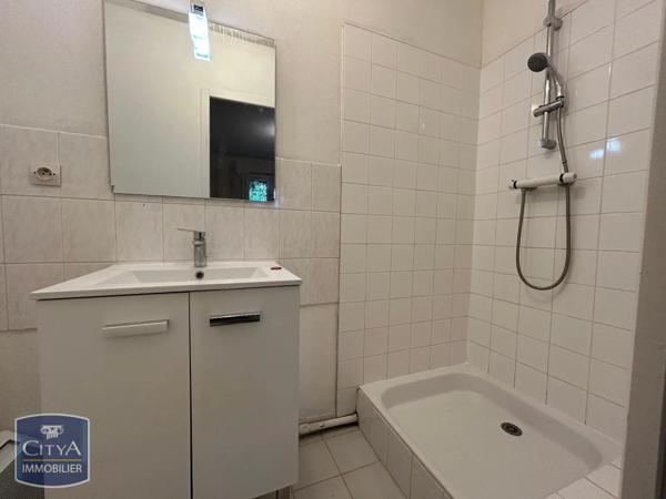 Maison à louer 7 pièces 119.85m²