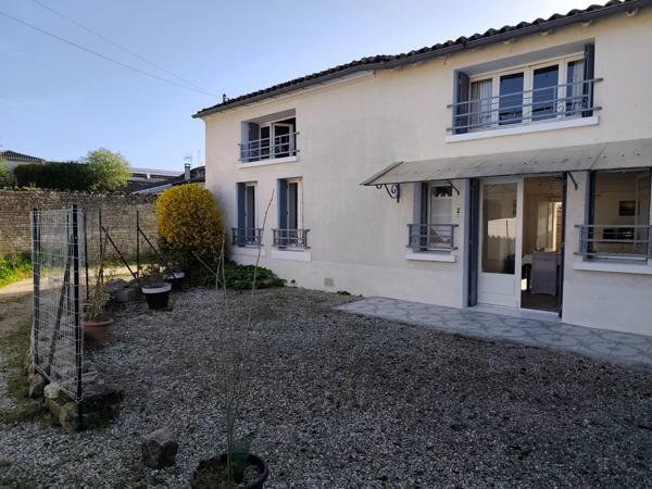 Dpt Charente (16), à vendre JULIENNE maison P5
