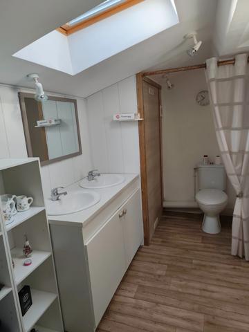 Dpt Charente (16), à vendre JULIENNE maison P5