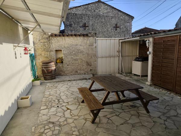 Dpt Charente (16), à vendre JULIENNE maison P5