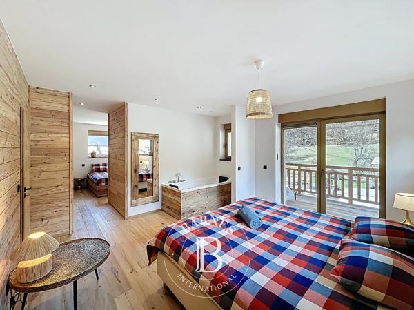 Morzine, Chalet 7 Chambres -  289 m² à vendre