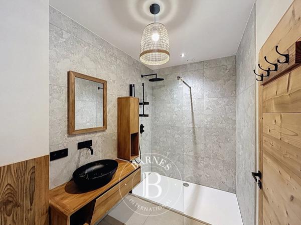 Morzine, Chalet 7 Chambres -  289 m² à vendre