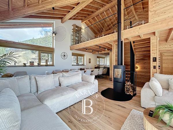 Morzine, Chalet 7 Chambres -  289 m² à vendre