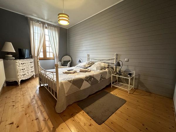 Maison Villeblevin 173m2 avec dépendances