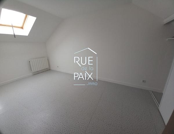 79600 LOUIN Maison Louin 98 m2