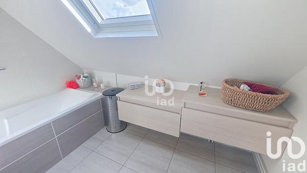 Maison à vendre 4 pièces 95 m² Saint-Jean-de-la-Ruelle