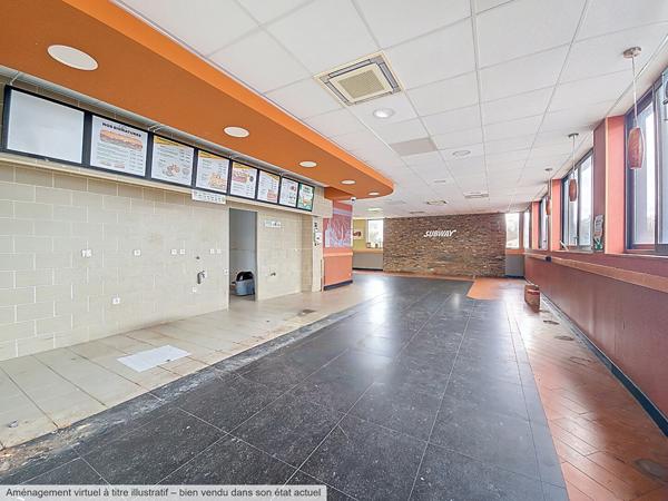 Local commercial à louer 135 m² avec terrasse - attenant au Cinéma de Dreux - proche du palais des Sports Parc des Expositions et lycée