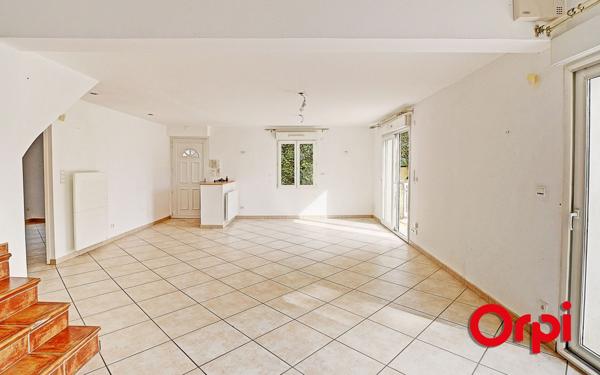 Maison à vendre    5 pièces •  Bourgoin-Jallieu