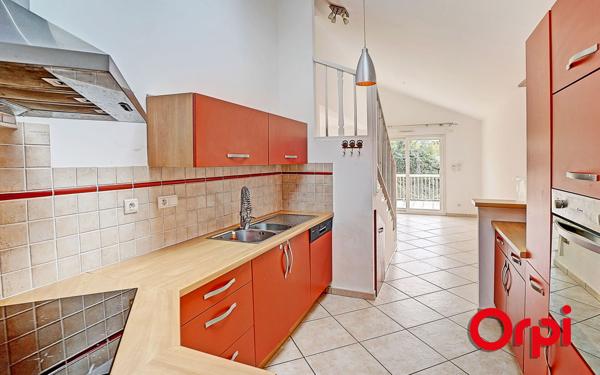 Maison à vendre    5 pièces •  Bourgoin-Jallieu