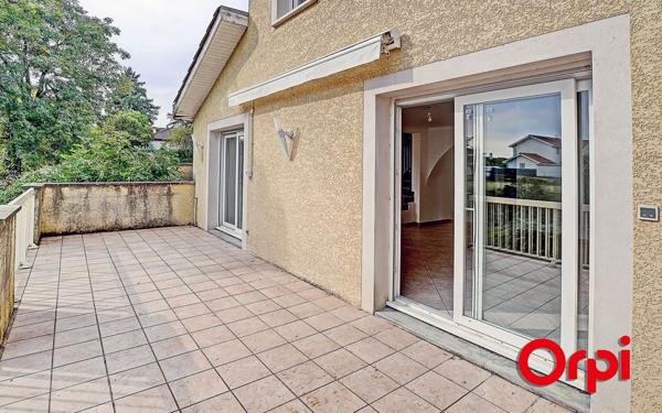 Maison à vendre    5 pièces •  Bourgoin-Jallieu