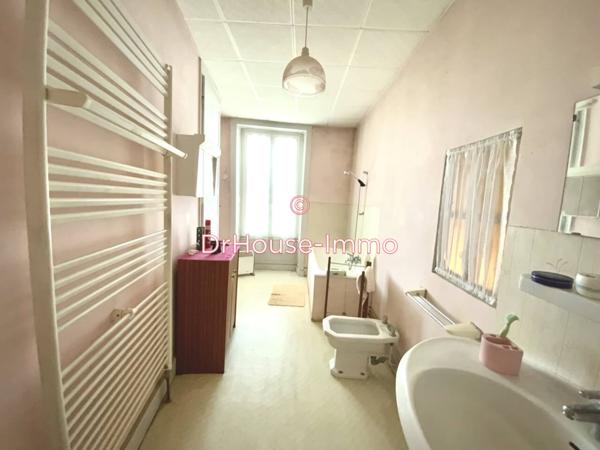 Immeuble à vendre 9 pièces de 310 m²