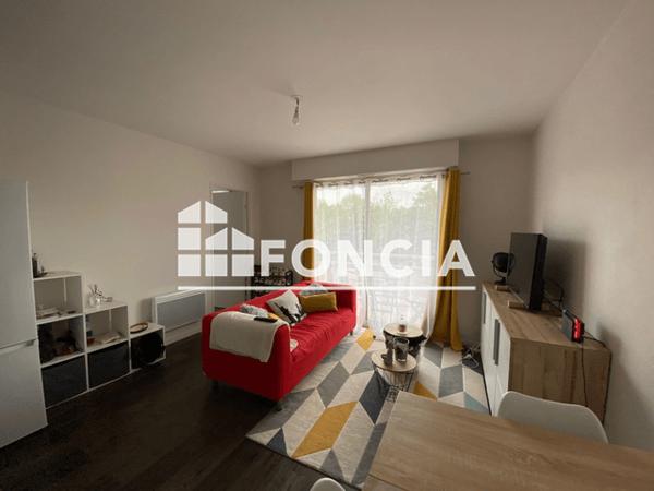 Location Appartement 2 pièces 37.6 m² - 16 AVENUE FRANCIS BOUET Cholet 49300