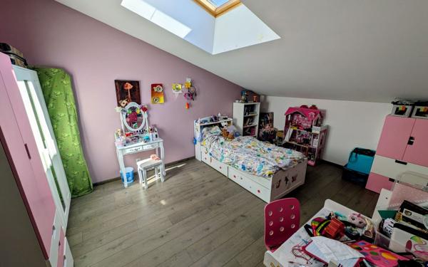 Maison à vendre    9 pièces •  Malissard