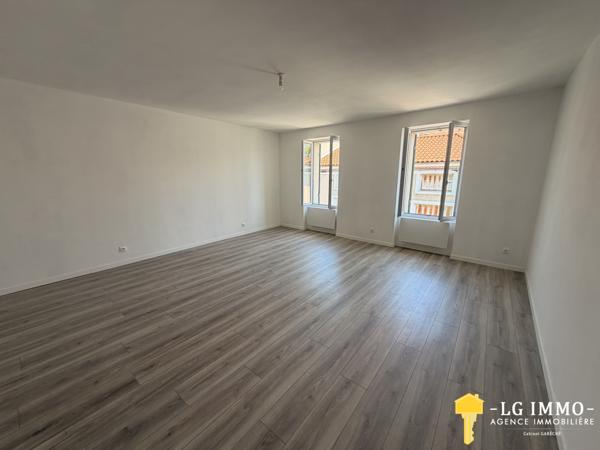 APPARTEMENT 120 M2, 3 CHAMBRES, GARAGE, CENTRE MIRAMBEAU