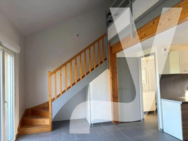 LÉOGNAN | Duplex avec mezzanine et 2 places de parking - 33850 Léognan - Réf 87499215