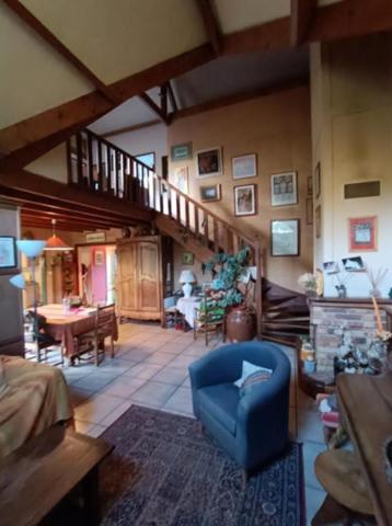 29530 Plonévez du Faou maison 4 chambres dont 1 de plain pied, sous sol 1500 m² de terrain