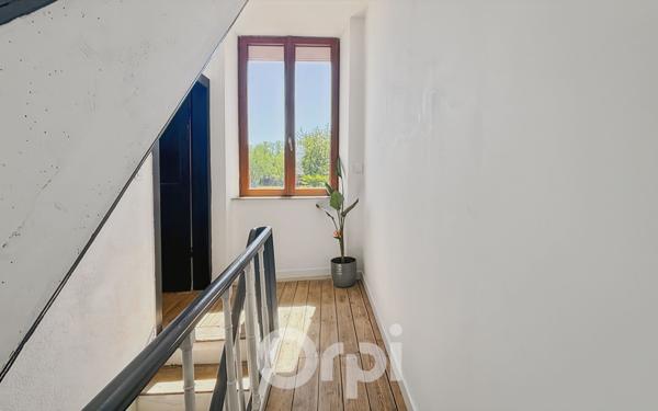 Maison à vendre    4 pièces • 131 m2 Laurière