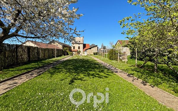 Maison à vendre    4 pièces • 131 m2 Laurière