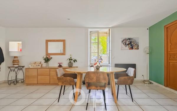 Maison à vendre    4 pièces • 131 m2 Laurière