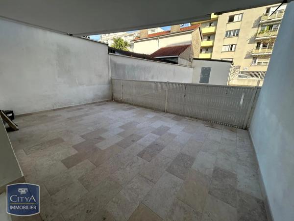 Appartement à louer 3 pièces 71.36m² Pau (64000)